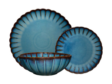 Casa Domani Solare 12 Piece Dinner Set Azure
side plate
dinner plate
bowl 
scalloped edge
